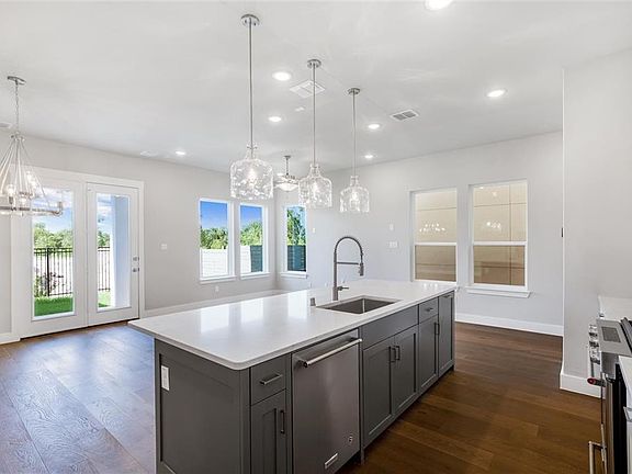 5th image of 8251 Nunley Ln