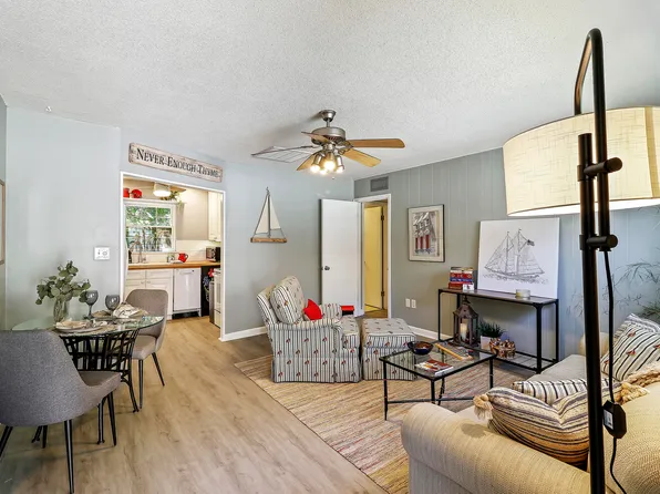 650 Cornell St, Charleston, SC 29407