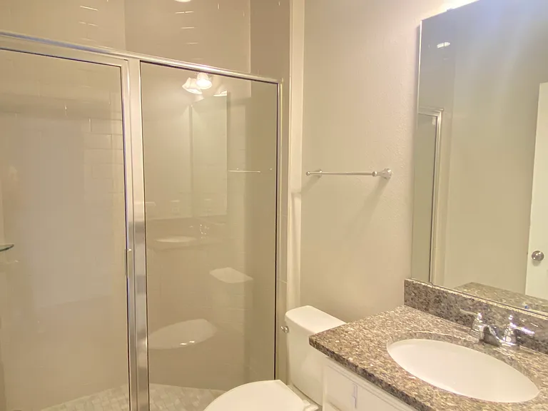 698 Bay Bridge Cir — Photo 9