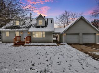 620 Waldo Rd, Williamston, MI 48895