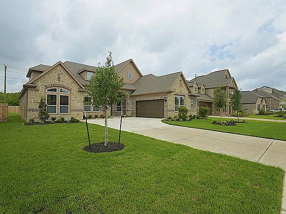 2nd image of 1030 Bolivar Point Ln