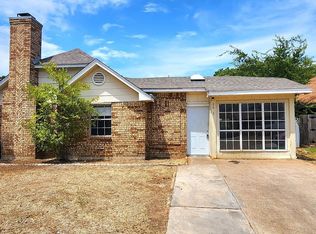 2632 Countryside Ln, Fort Worth, TX 76133