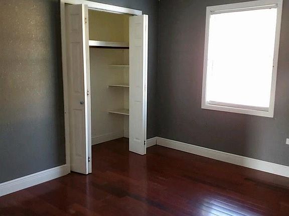 5th image of 212 Cascade Dr