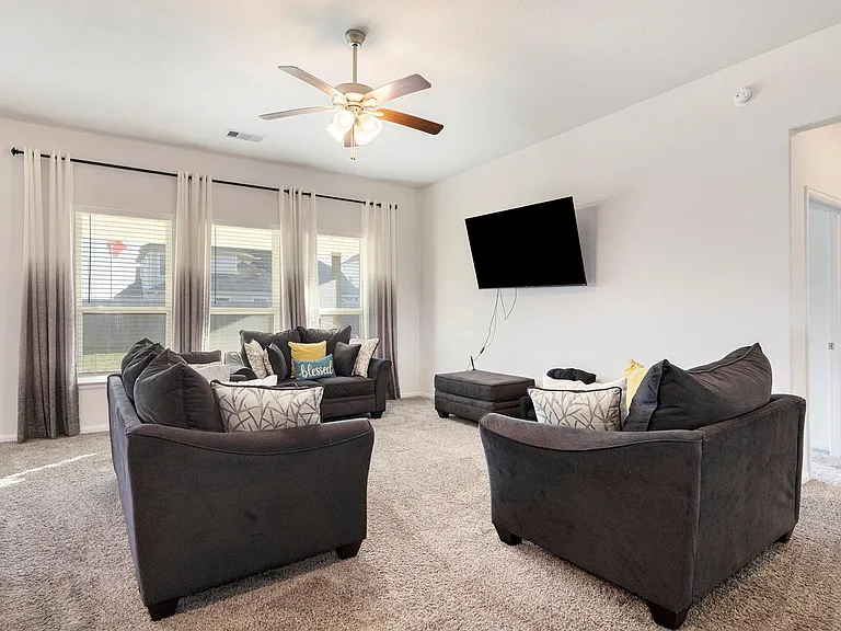 24311 Huntcliff Dr — Photo 6