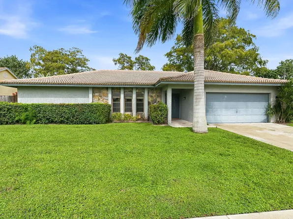 13640 Jonquil Pl, Wellington, FL 33414