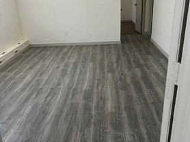345 Vehr Dr