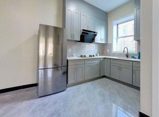 7324 17th Ave FLOOR 2, Brooklyn, NY 11204