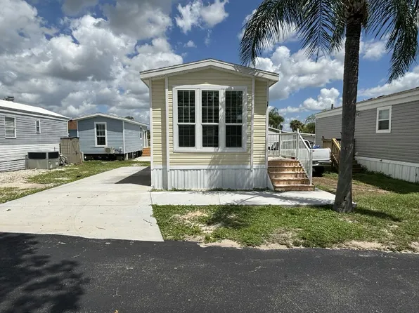 14 Carl St, Lake Placid, FL 33852