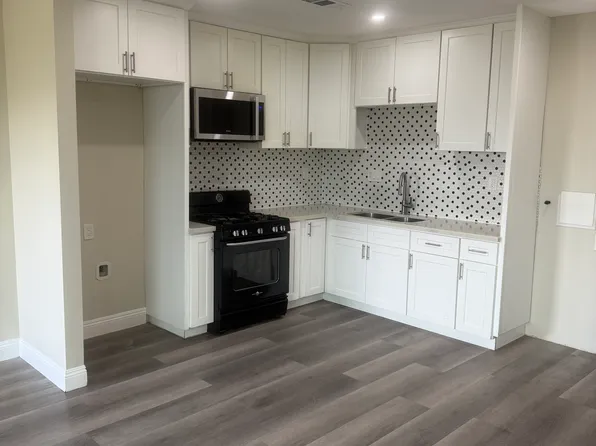 16572 E South Ave, Parlier, CA 93648