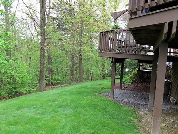 4th image of 415 Monmouth Dr