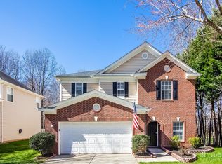 329 Tribune Dr, Charlotte, NC 28214