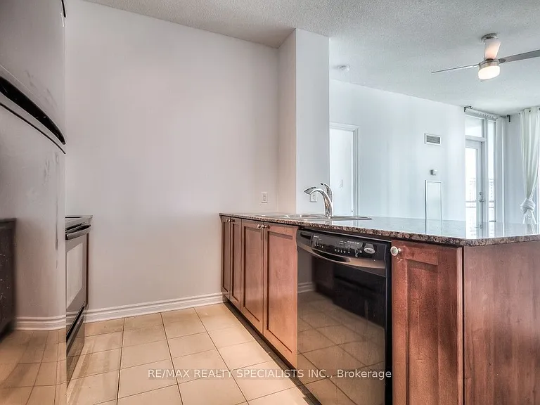 3525 Kariya Dr #1009 — Photo 5