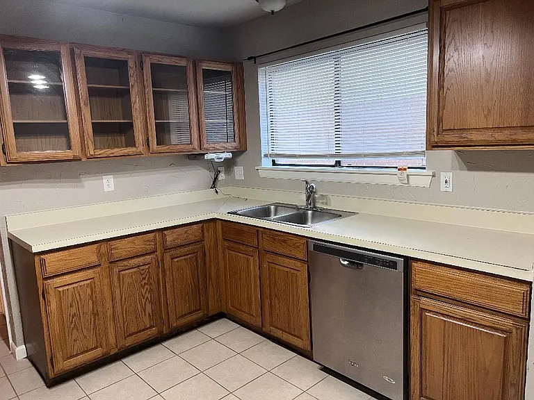 4205 Starboard Trl — Photo 12
