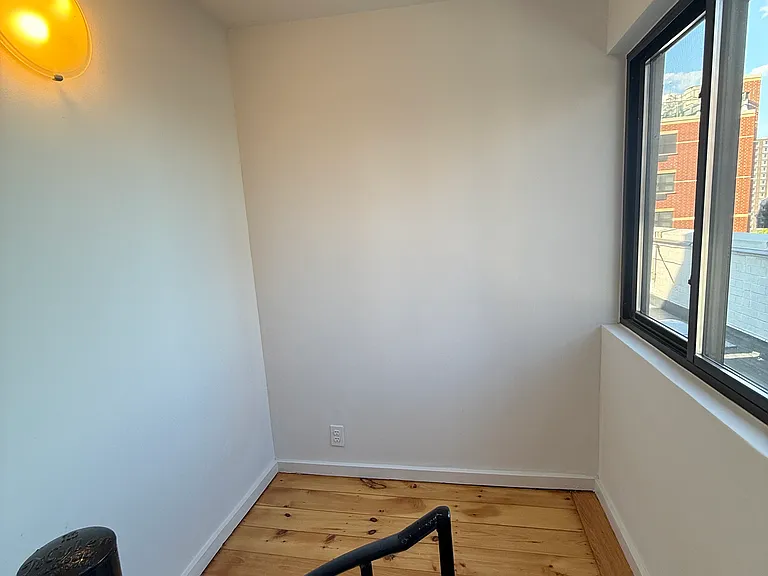 333 E 95th St #PHC — Photo 11