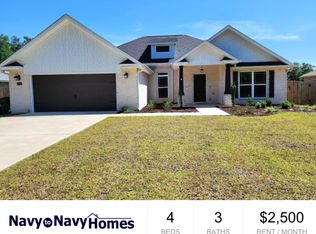 1131 Green Hills Rd, Cantonment, FL 32533