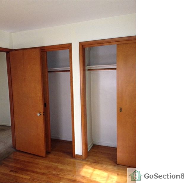 1st image of 16614 La Salle Ave #2
