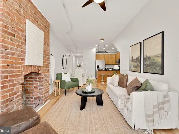 2713 Ontario Rd NW APT 2, Washington, DC 20009