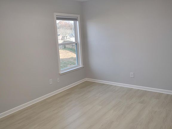5th image of 4923 Stowe Derby Dr