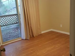 10 McMann Ct APT 3, South Charleston, WV 25303