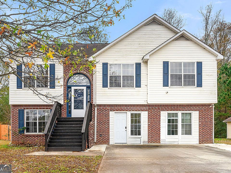 1st image of 2907 Stone Creek Dr