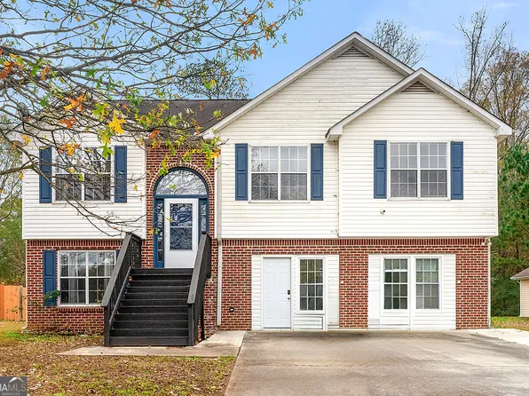 2907 Stone Creek Dr, Rex, GA 30273