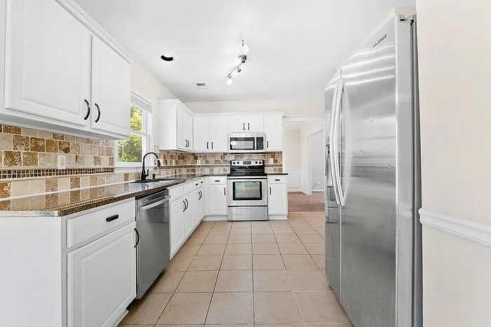 3485 Maple Terrace Dr — Photo 11