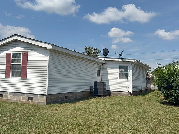 3rd image of 1701 Hopeman Pkwy