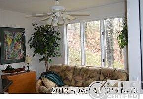 4th image of 155 Camelot Ct