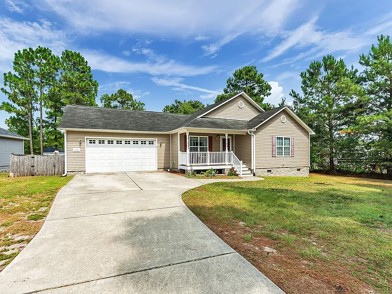 477 Sand Ridge Rd — Photo 2