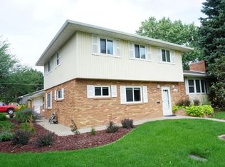 1779 McDonald Dr, Huron, SD 57350