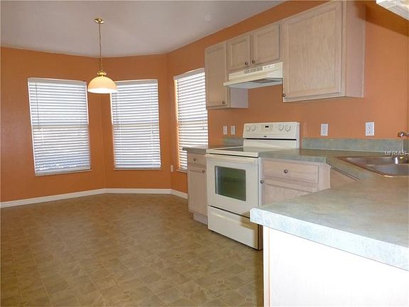 3rd image of 488 Grand Canal Dr