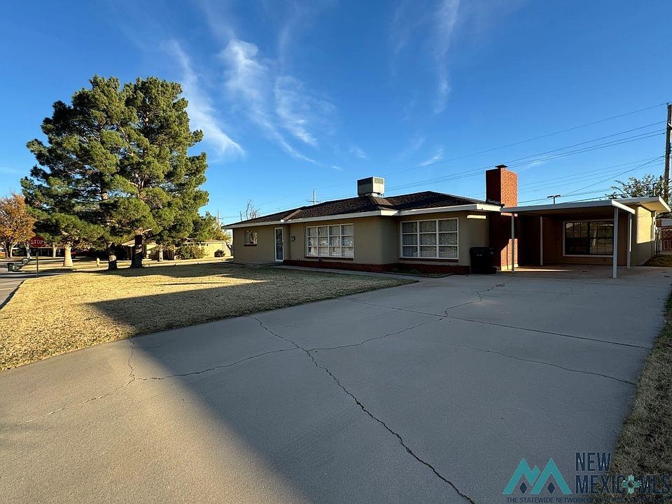 1st image of 1101 W Ural Dr