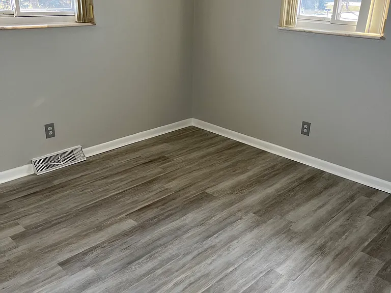 901 Huber Dr — Photo 8