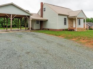 2128 Carl Noah Rd, Snow Camp, NC 27349