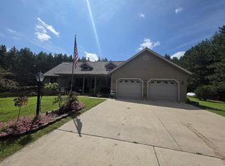 N169 18th Ave, Neshkoro, WI 54960