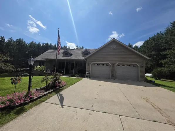 N169 18th Ave, Neshkoro, WI 54960