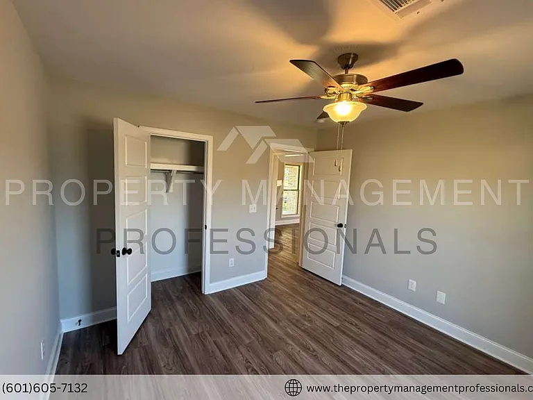 563 Patrick Farms Dr — Photo 34