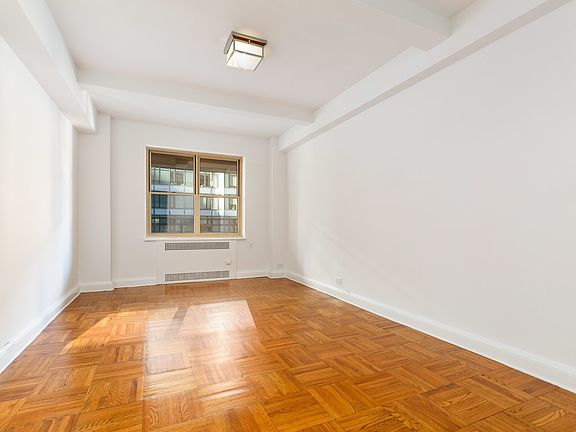 5th image of 300 E 57th St APT 10B