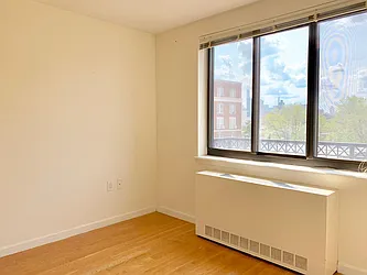 Rented by Astoria Realty