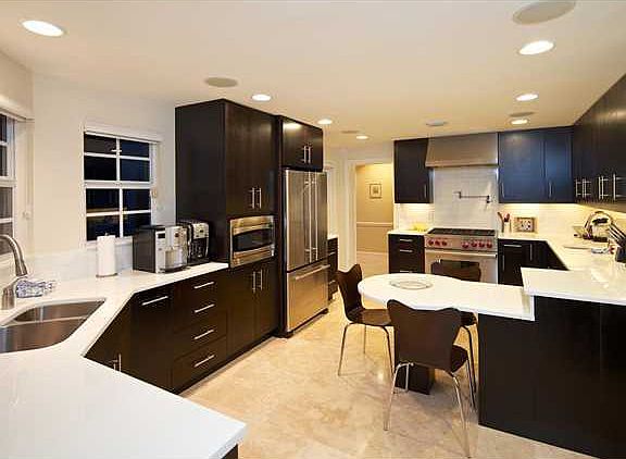 5th image of 1030 Seagate Dr