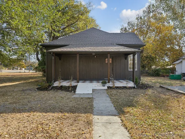 111 N Hogan St, Pryor, OK 74361