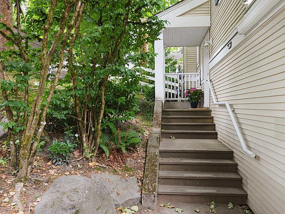 4th image of 8930 Walnut Grove Dr #35