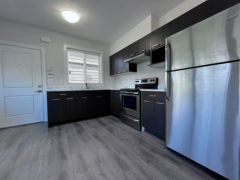McKercher Dr — Photo 6