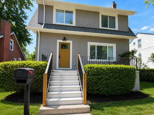 214 E Hazelhurst St, Ferndale, MI 48220