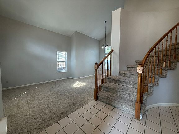 5th image of 8420 Oak Flat Way