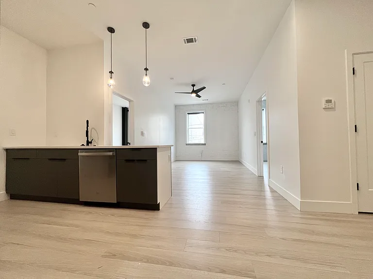 1201 Wharton St #23 — Photo 8