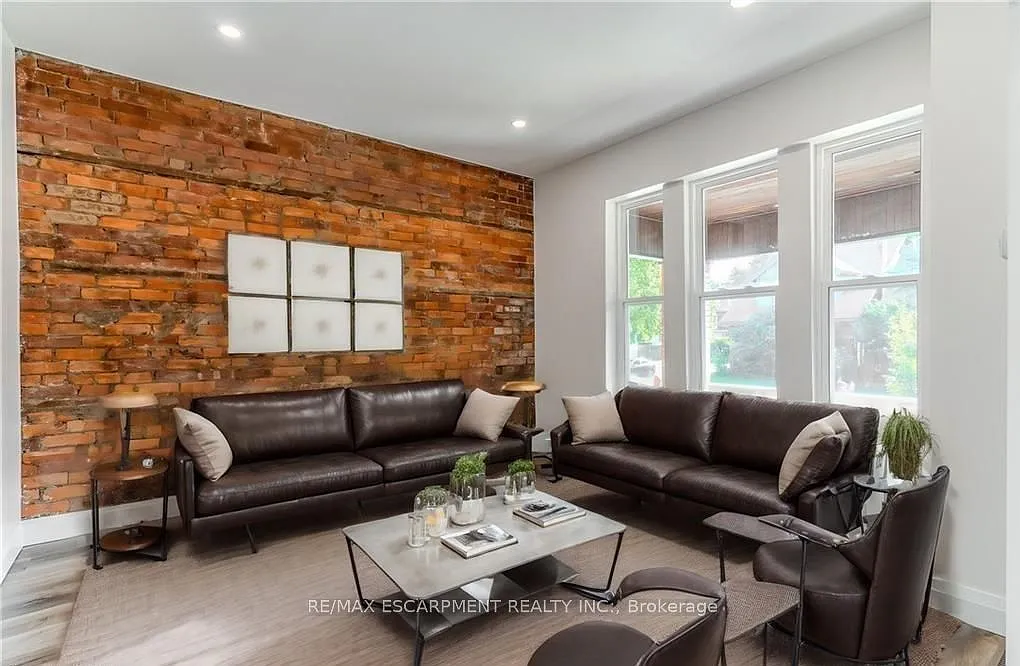 2 bed, $1,850 — Photo 1