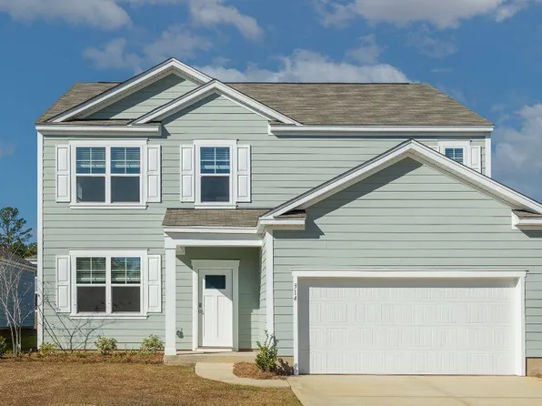 314 Willows Crescent Dr, Moncks Corner, SC 29461