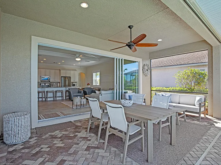 11518 Giulia Dr — Photo 18