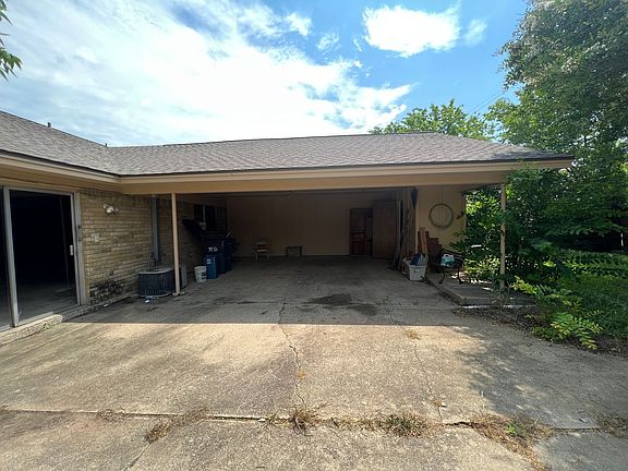 2nd image of 6602 Wiethorn Dr